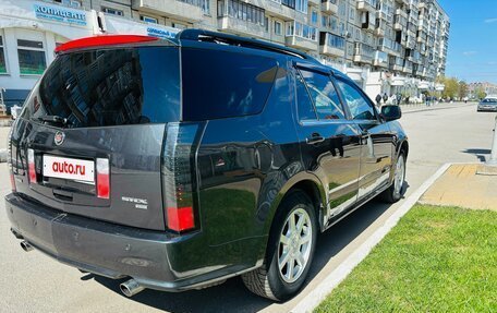 Cadillac SRX II рестайлинг, 2005 год, 850 000 рублей, 3 фотография
