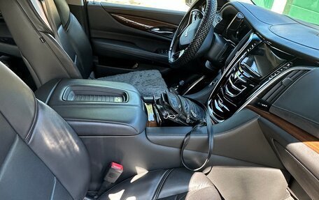 Cadillac Escalade IV, 2019 год, 6 000 000 рублей, 7 фотография