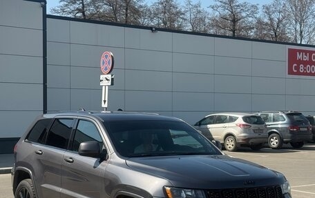 Jeep Grand Cherokee, 2017 год, 2 700 000 рублей, 6 фотография