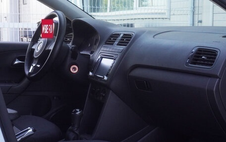 Volkswagen Polo VI (EU Market), 2014 год, 907 000 рублей, 19 фотография