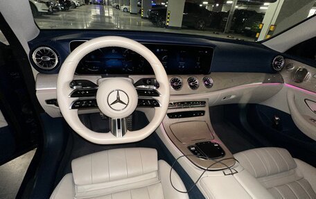 Mercedes-Benz E-Класс, 2020 год, 6 100 000 рублей, 12 фотография