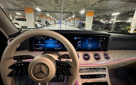 Mercedes-Benz E-Класс, 2020 год, 6 100 000 рублей, 17 фотография
