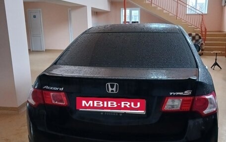 Honda Accord VIII рестайлинг, 2008 год, 900 000 рублей, 23 фотография