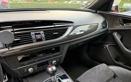 Audi RS 6, 2015 год, 5 500 000 рублей, 7 фотография