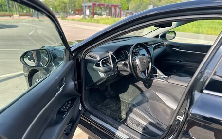 Toyota Camry, 2018 год, 2 299 000 рублей, 12 фотография