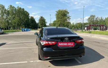 Toyota Camry, 2018 год, 2 299 000 рублей, 8 фотография