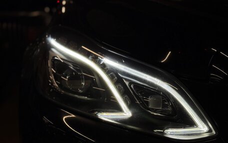 Mercedes-Benz E-Класс, 2016 год, 2 250 000 рублей, 39 фотография