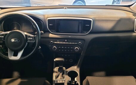 KIA Sportage IV рестайлинг, 2018 год, 1 949 000 рублей, 16 фотография