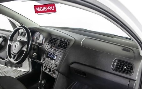 Volkswagen Polo VI (EU Market), 2018 год, 535 000 рублей, 6 фотография