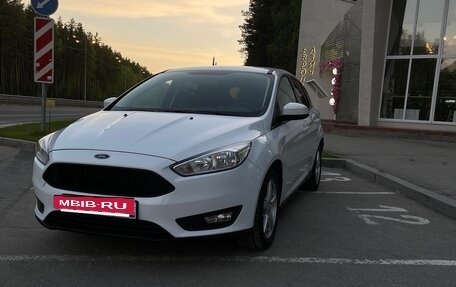 Ford Focus III, 2017 год, 1 300 000 рублей, 2 фотография