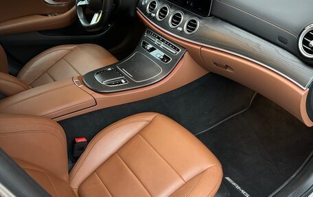 Mercedes-Benz E-Класс, 2021 год, 5 430 000 рублей, 24 фотография