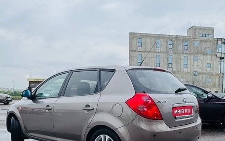 KIA cee'd I рестайлинг, 2009 год, 785 000 рублей, 2 фотография