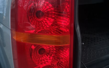 Land Rover Discovery III, 2007 год, 1 240 000 рублей, 18 фотография