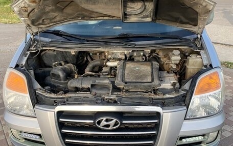 Hyundai Starex I рестайлинг, 2006 год, 550 000 рублей, 8 фотография