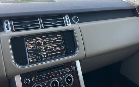 Land Rover Range Rover IV рестайлинг, 2015 год, 4 400 000 рублей, 9 фотография