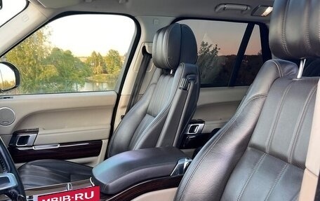 Land Rover Range Rover IV рестайлинг, 2015 год, 4 400 000 рублей, 12 фотография