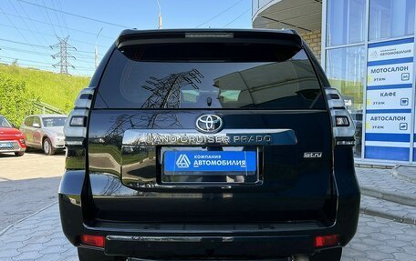 Toyota Land Cruiser Prado 150 рестайлинг 2, 2021 год, 6 799 000 рублей, 4 фотография