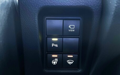 Toyota Land Cruiser Prado 150 рестайлинг 2, 2021 год, 6 799 000 рублей, 19 фотография