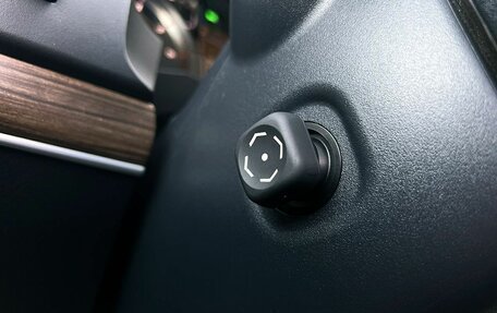 Toyota Land Cruiser Prado 150 рестайлинг 2, 2021 год, 6 799 000 рублей, 21 фотография