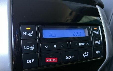 Toyota Land Cruiser Prado 150 рестайлинг 2, 2021 год, 6 799 000 рублей, 22 фотография