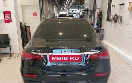 Mercedes-Benz E-Класс, 2022 год, 6 497 000 рублей, 6 фотография