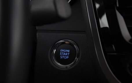Toyota Camry, 2021 год, 2 890 000 рублей, 22 фотография