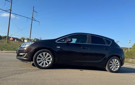 Opel Astra J, 2014 год, 990 000 рублей, 5 фотография
