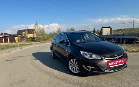 Opel Astra J, 2014 год, 990 000 рублей, 4 фотография