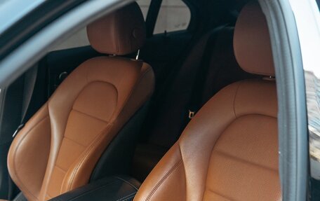 Mercedes-Benz C-Класс, 2018 год, 2 390 000 рублей, 21 фотография