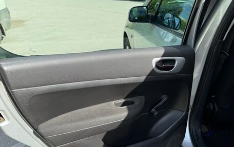 Peugeot 307 I, 2006 год, 400 000 рублей, 24 фотография