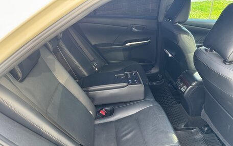 Toyota Camry, 2016 год, 2 100 000 рублей, 8 фотография