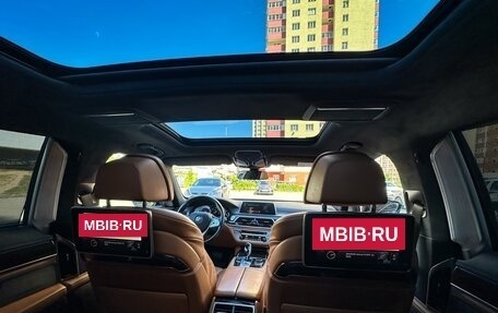 BMW 7 серия, 2017 год, 3 350 000 рублей, 17 фотография
