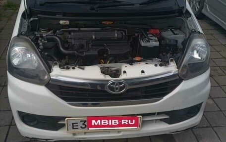 Toyota Pixis Epoch, 2014 год, 345 000 рублей, 3 фотография
