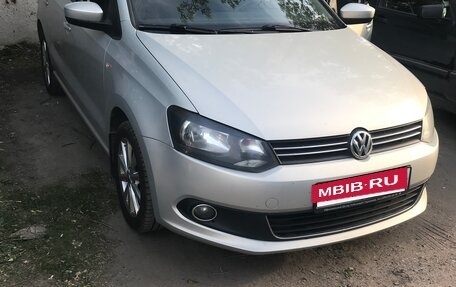 Volkswagen Polo VI (EU Market), 2015 год, 1 050 000 рублей, 7 фотография