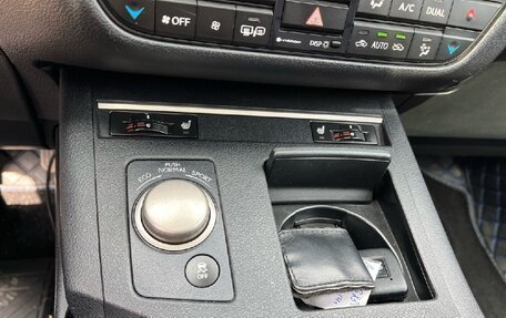 Lexus ES VII, 2013 год, 1 999 900 рублей, 18 фотография
