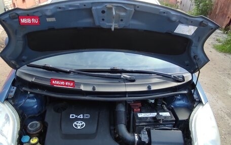 Toyota Yaris III рестайлинг, 2008 год, 700 000 рублей, 23 фотография