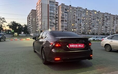 Toyota Camry, 2019 год, 2 650 000 рублей, 14 фотография