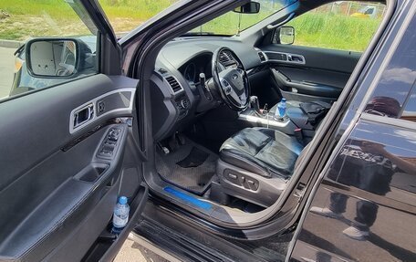 Ford Explorer VI, 2013 год, 1 999 999 рублей, 11 фотография