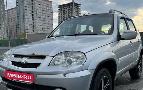 Chevrolet Niva I рестайлинг, 2011 год, 500 000 рублей, 2 фотография