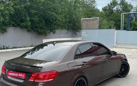 Mercedes-Benz E-Класс, 2013 год, 1 900 000 рублей, 3 фотография
