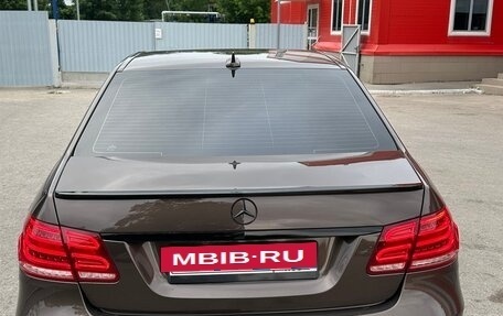 Mercedes-Benz E-Класс, 2013 год, 1 900 000 рублей, 11 фотография