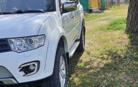 Mitsubishi Pajero Sport II рестайлинг, 2012 год, 1 720 000 рублей, 6 фотография