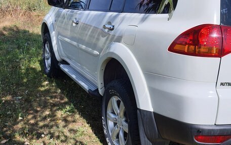 Mitsubishi Pajero Sport II рестайлинг, 2012 год, 1 720 000 рублей, 5 фотография