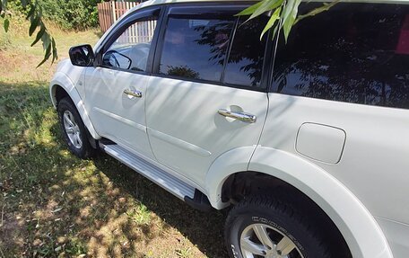 Mitsubishi Pajero Sport II рестайлинг, 2012 год, 1 720 000 рублей, 10 фотография