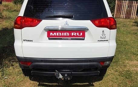 Mitsubishi Pajero Sport II рестайлинг, 2012 год, 1 720 000 рублей, 11 фотография