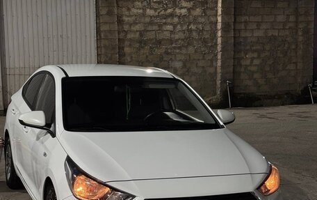 Hyundai Solaris II рестайлинг, 2019 год, 1 500 рублей, 13 фотография