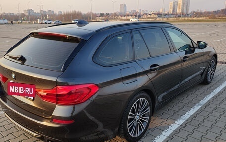 BMW 5 серия, 2018 год, 3 500 000 рублей, 2 фотография