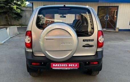 Chevrolet Niva I рестайлинг, 2012 год, 688 000 рублей, 5 фотография