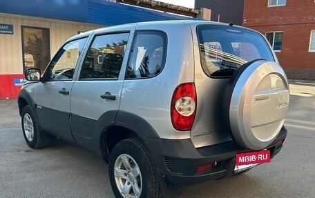 Chevrolet Niva I рестайлинг, 2012 год, 688 000 рублей, 6 фотография