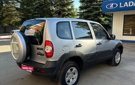 Chevrolet Niva I рестайлинг, 2012 год, 688 000 рублей, 4 фотография